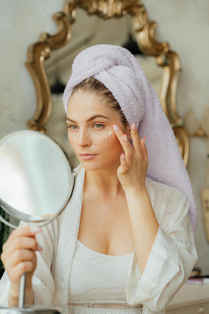Rosehip-Retinol Under-Eye Cream